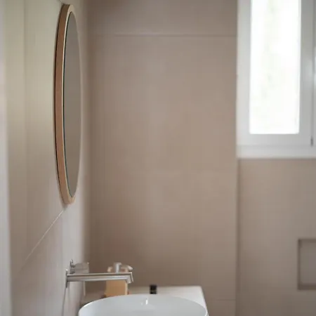 Christoforos * לואורדטה